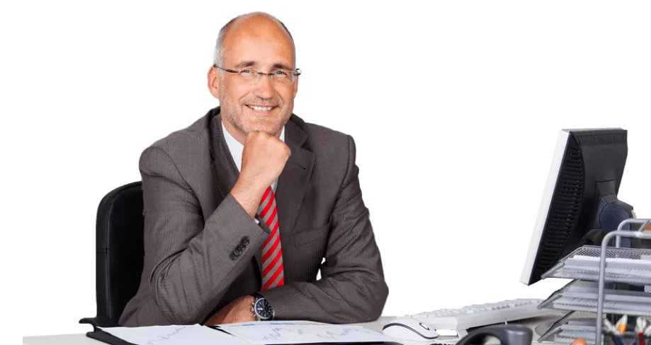 Mann am Schreibtisch
